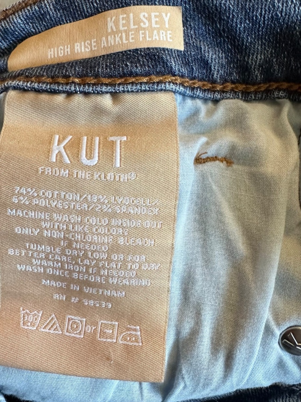 NWT KUT from the Kloth "Kelsey" High-Rise Ankle Flare Jeans Size 12 - Picture 6 of 7